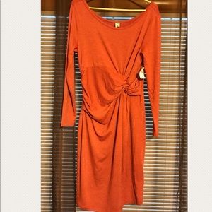 BNWT Old Navy Maternity Dress- Medium